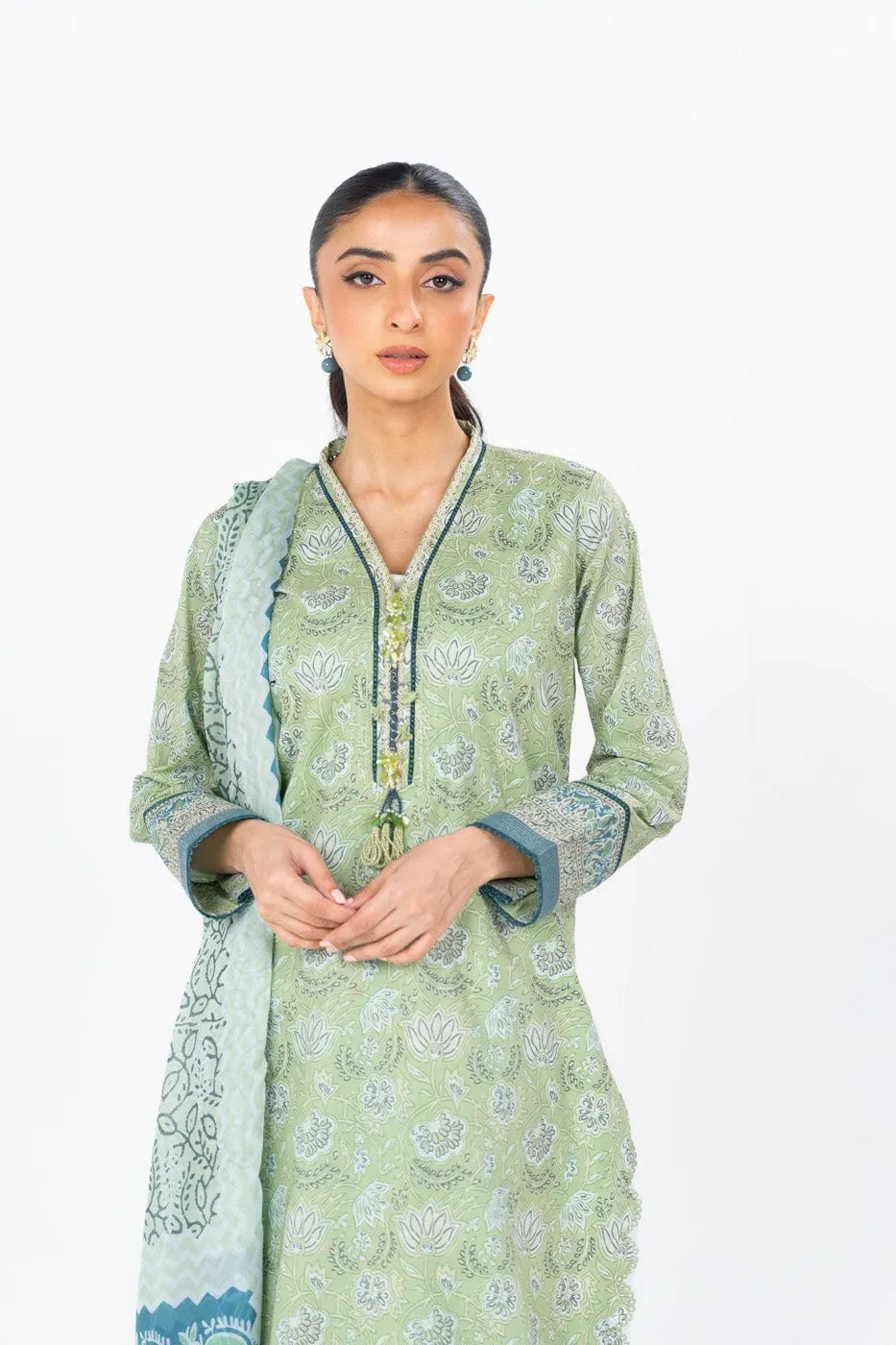 3 Pc Printed Cambric Suit With Printed Tissue Silk Dupatta