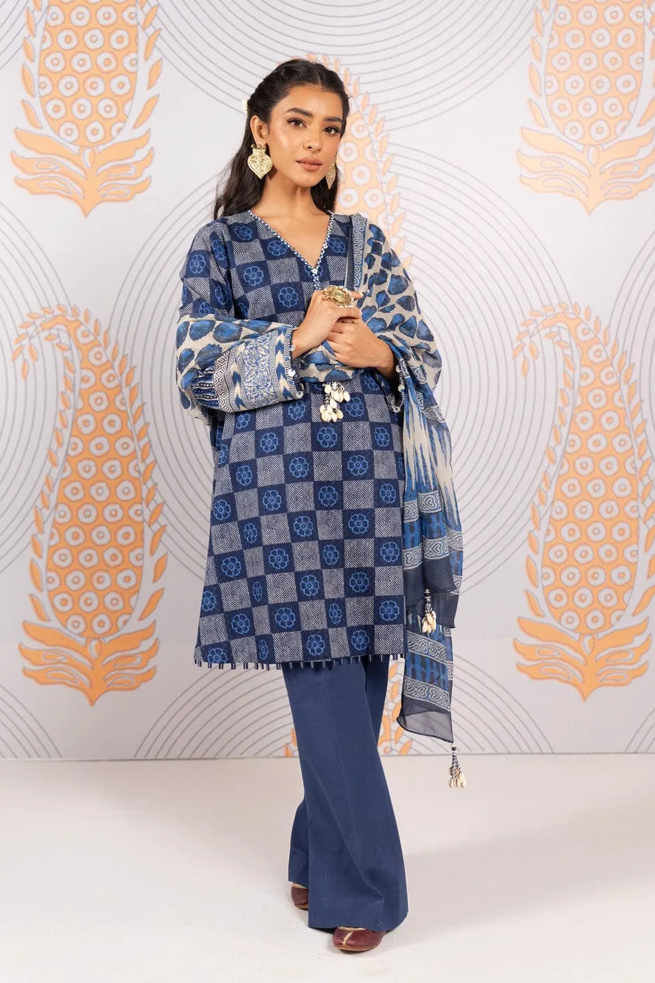 3 Pc Printed Dobby Lawn Suit With printed Tissue Silk Dupatta
