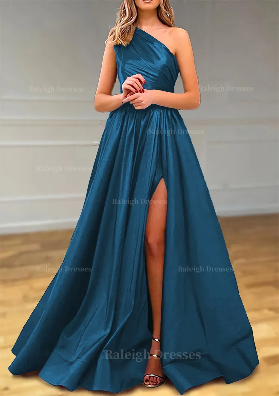 A-line One-Shoulder Satin Prom Dress With Pleated Split