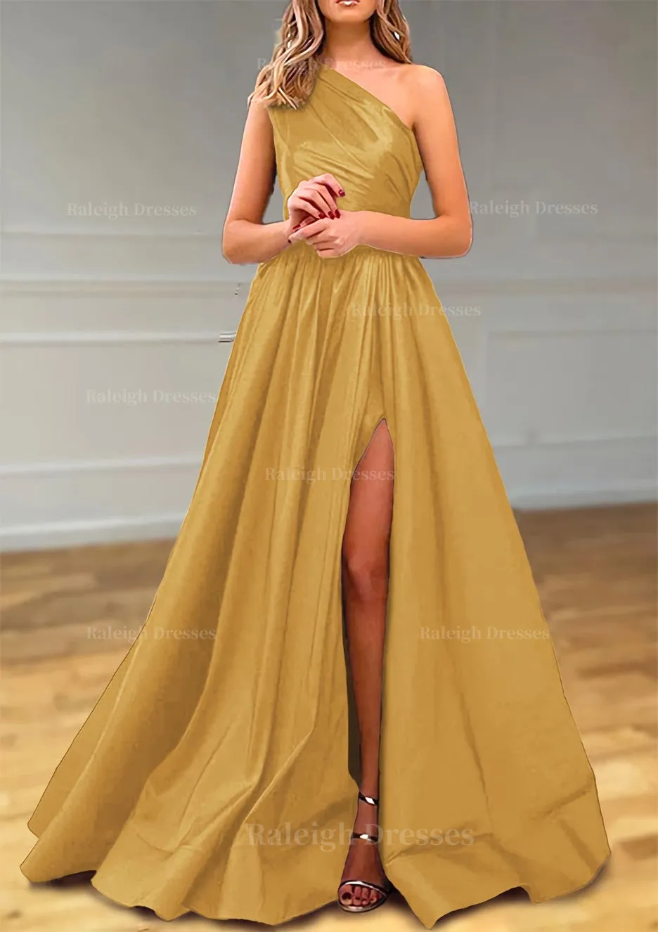 A-line One-Shoulder Satin Prom Dress With Pleated Split
