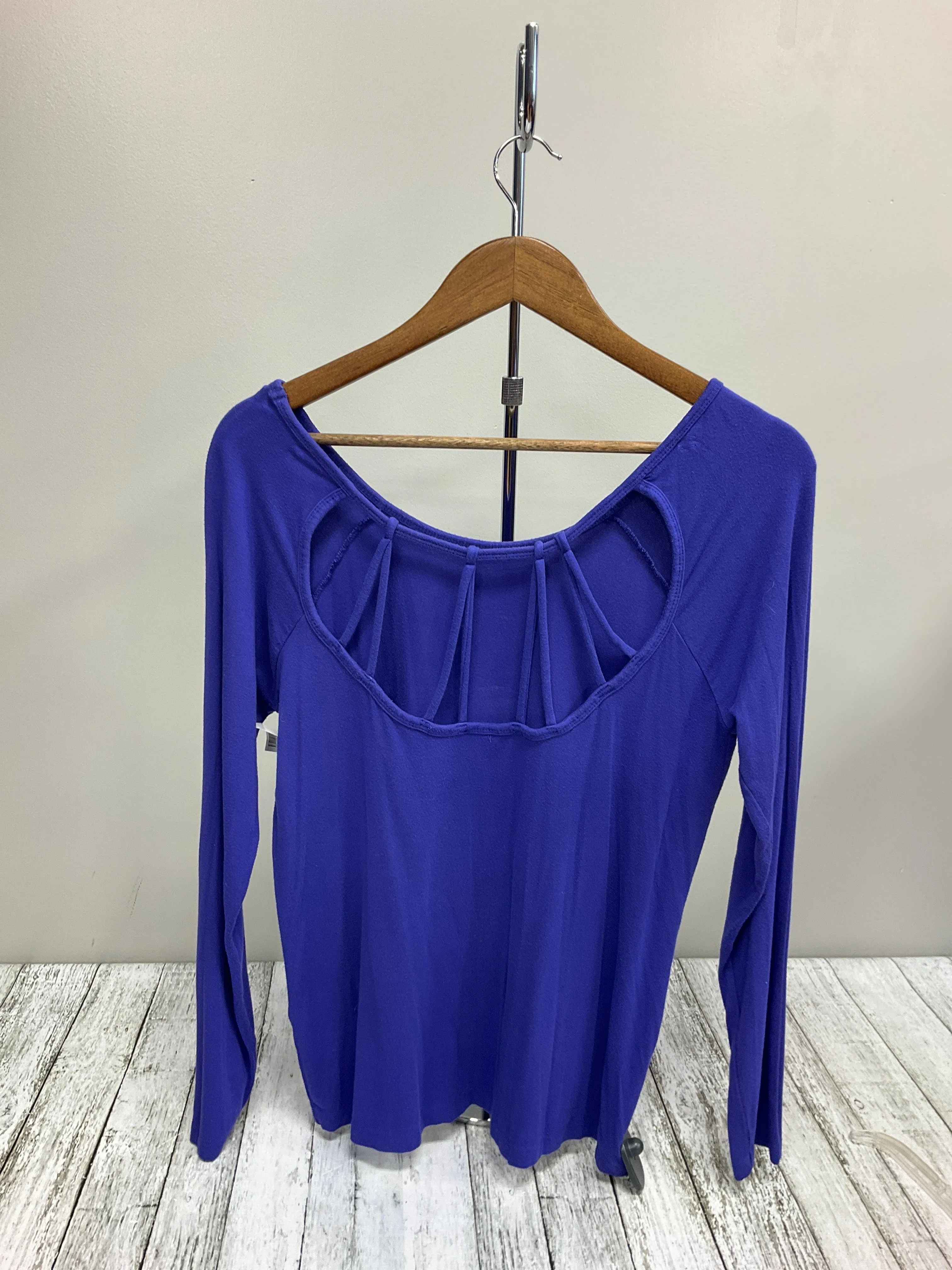 Athletic Top By Fabletics  Size: L
