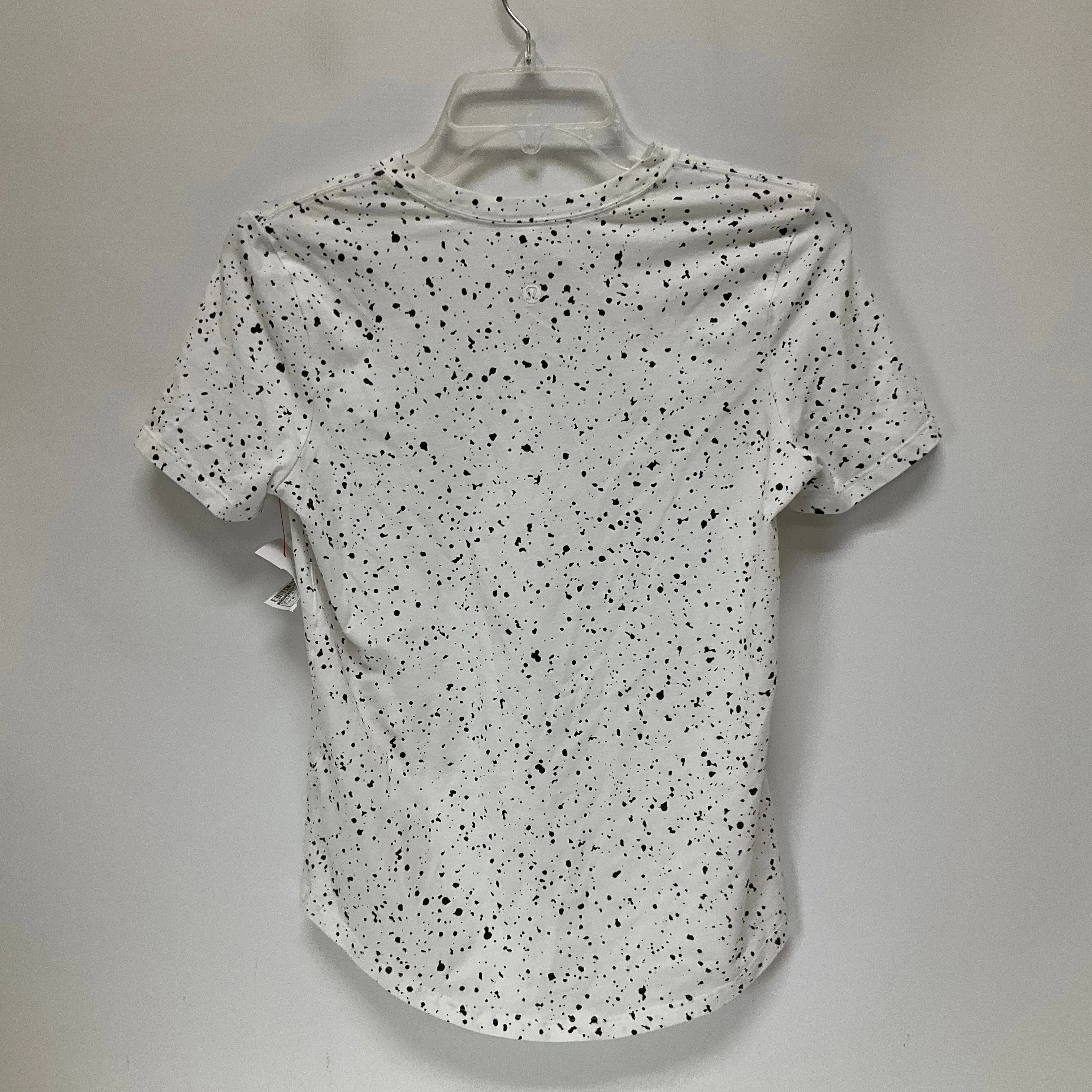 Athletic Top Short Sleeve By Lululemon  Size: 2
