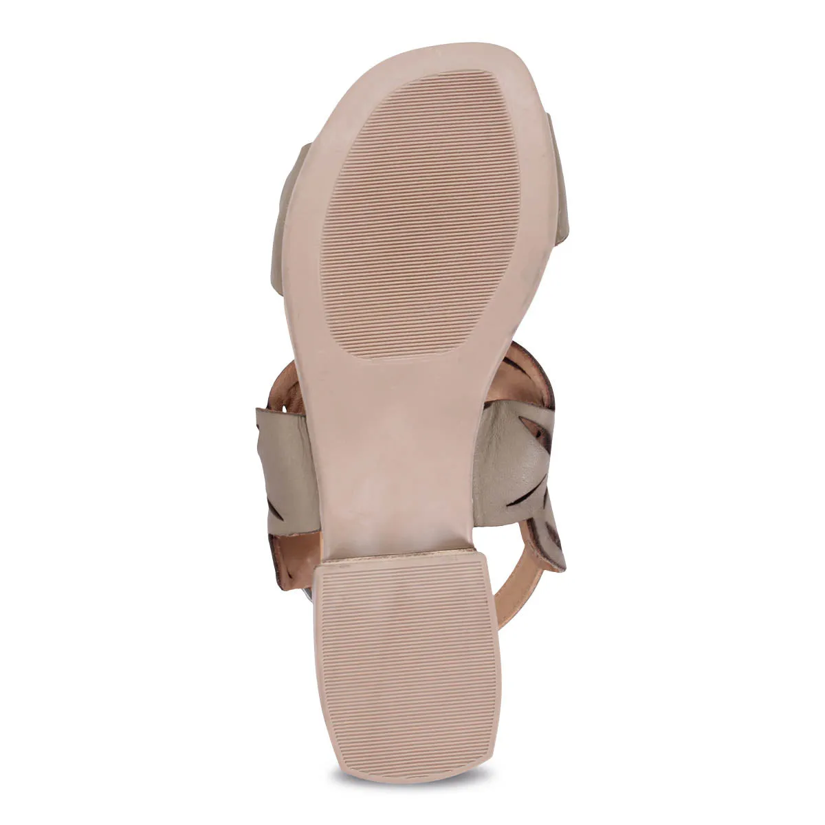 Avril Sandal