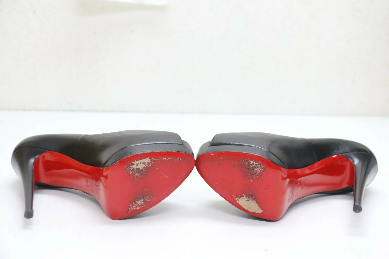 CHRISTIAN LOUBOUTIN Kid Leather Palais Royal 140 Pumps 39.5EU sz: 9US - Black