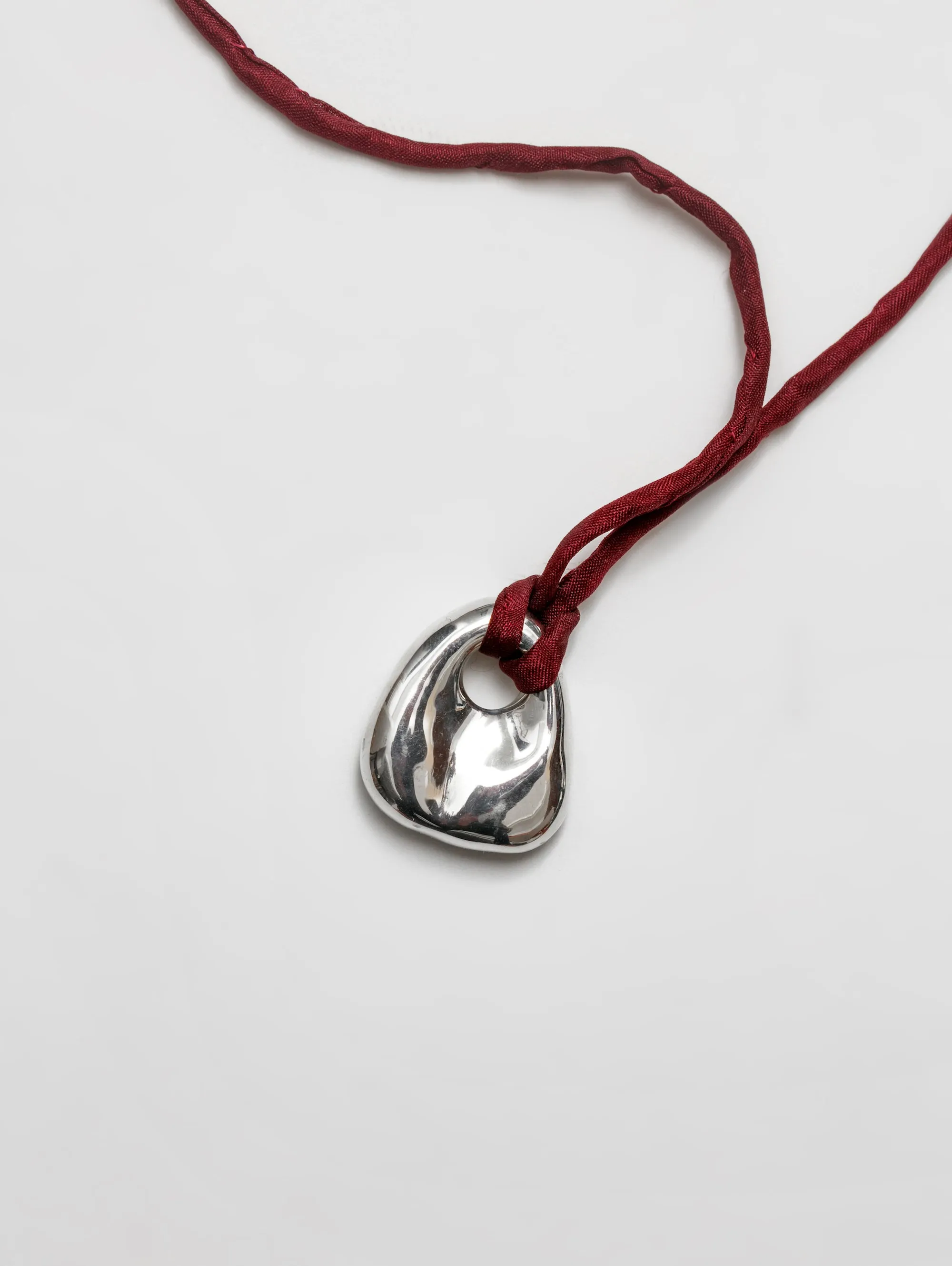 Dion Necklace in Red
