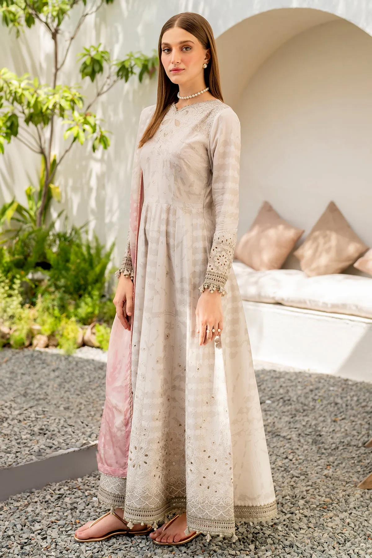 EMBROIDERED LAWN USE-9053