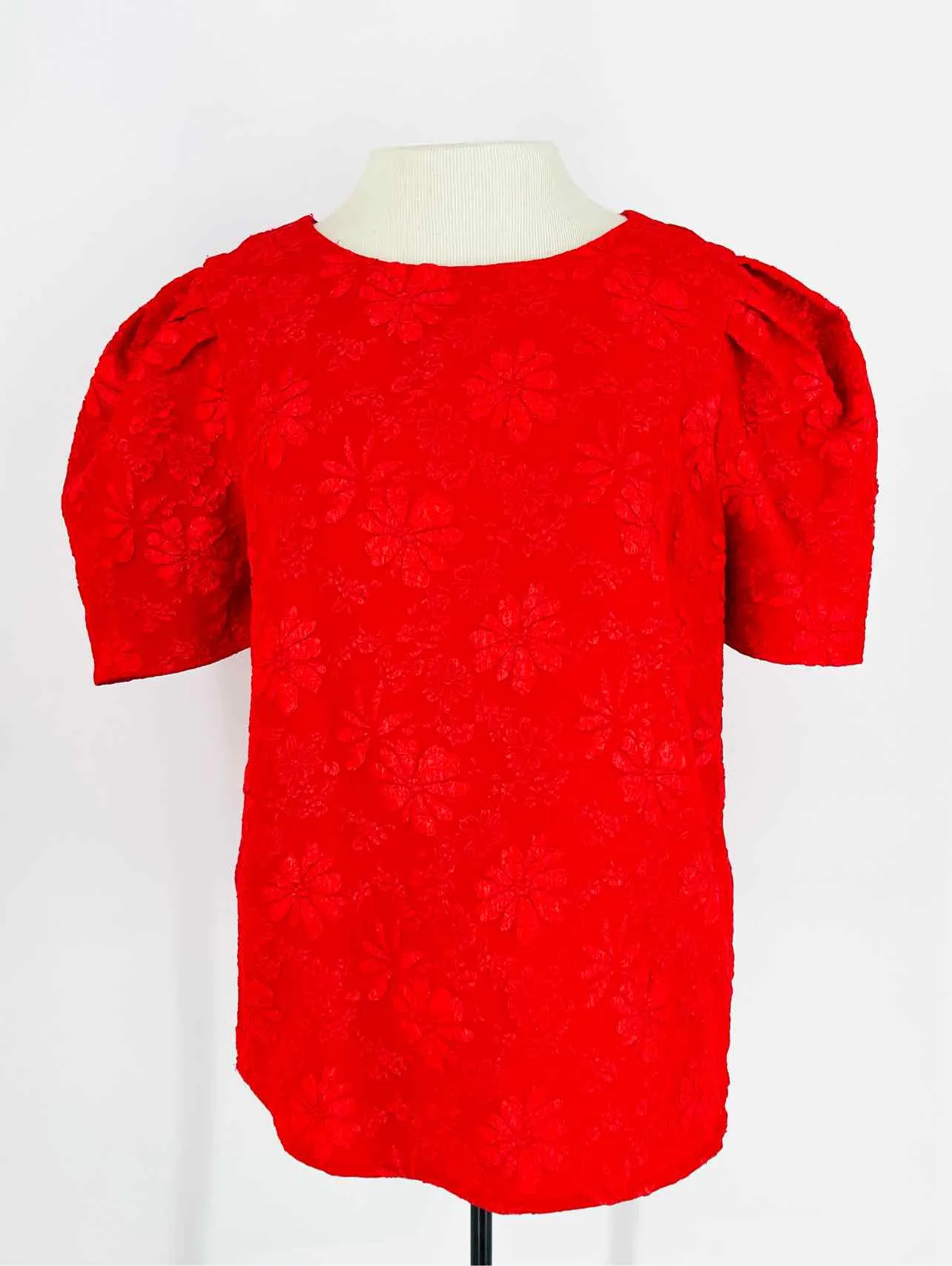 entro Size M Red Floral Textured Tops Top-Short Sleeve