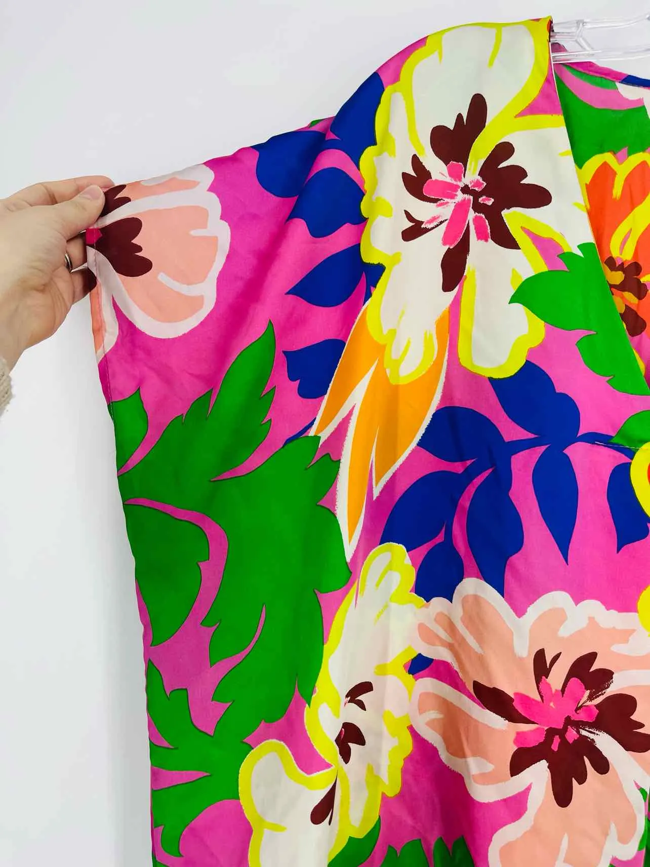 entro Size S Pink/Multi Floral Tops Top-Short Sleeve