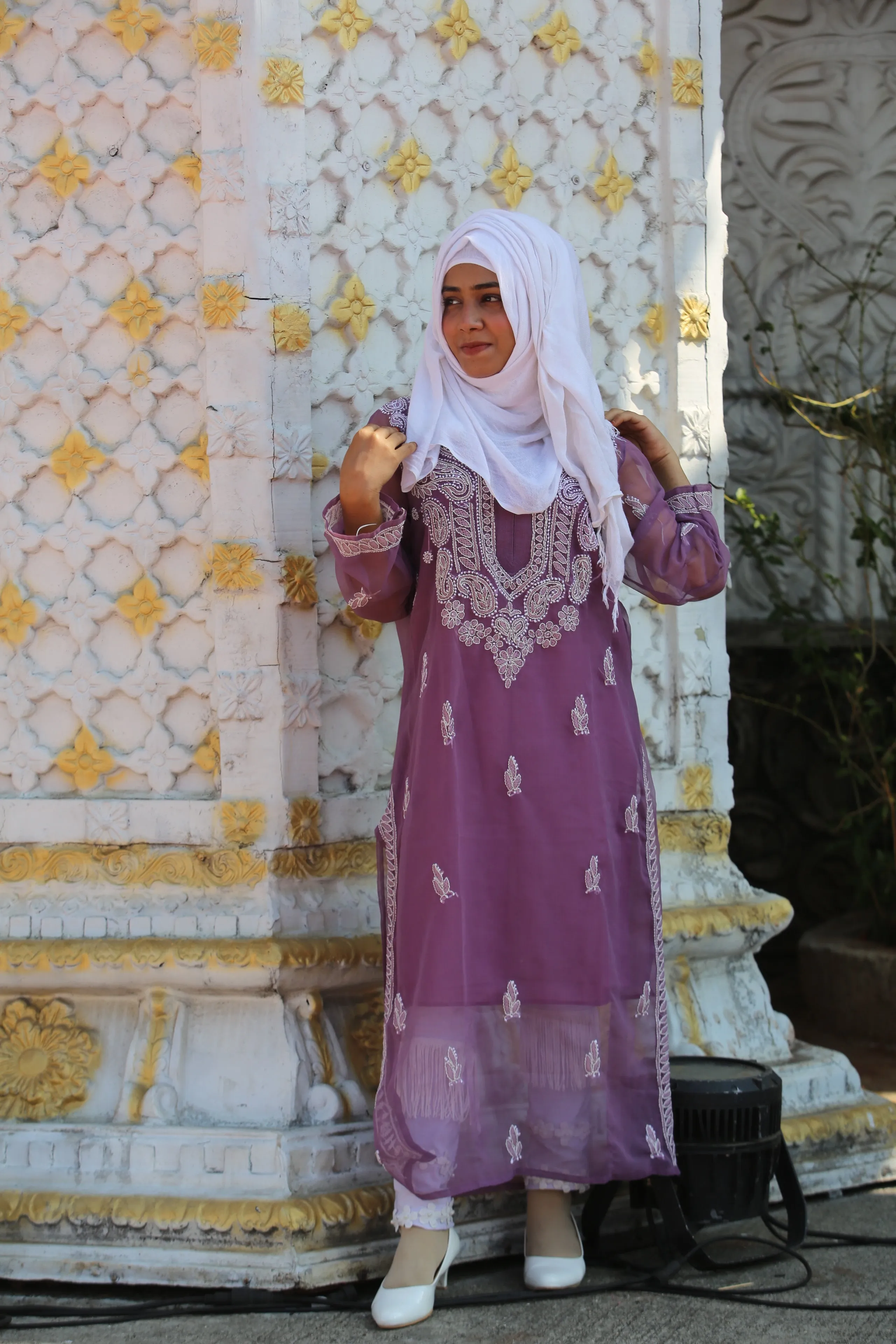 FCH, CHIKAN HANDWORK SOFT GEORGETTE KURTI