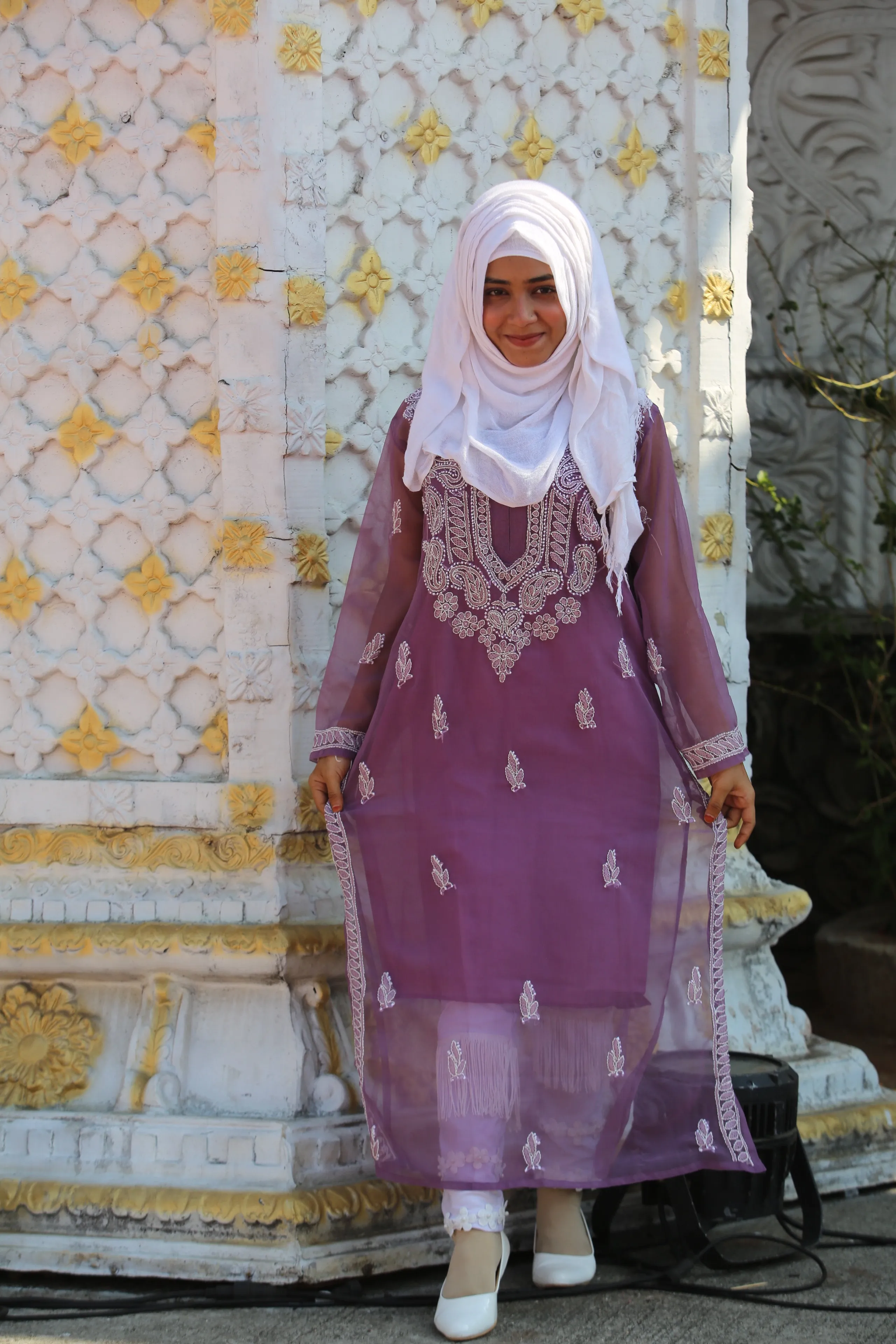 FCH, CHIKAN HANDWORK SOFT GEORGETTE KURTI