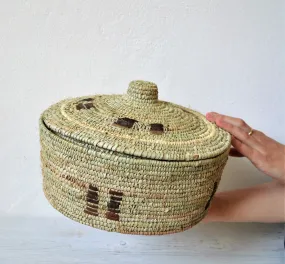 Fine rustic woven African with lid