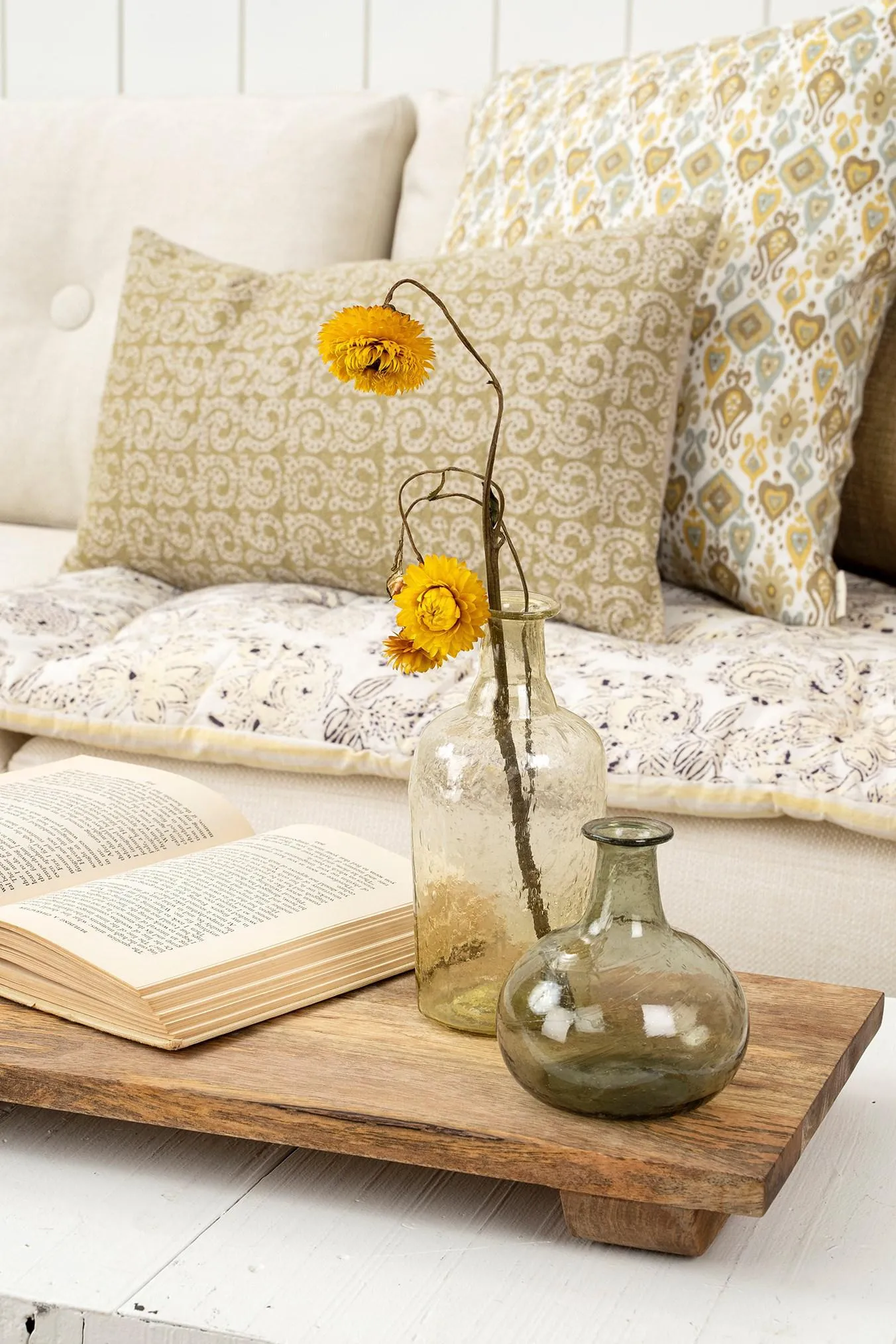Large Bello Footed Tray