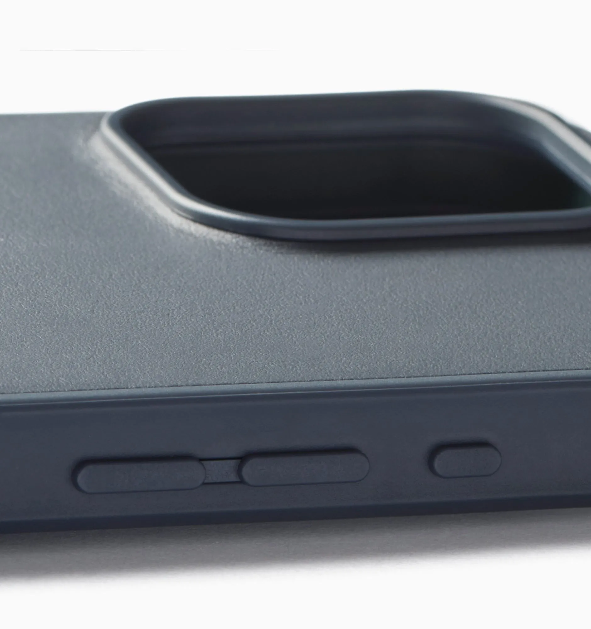 Mujjo Shield Case - iPhone 16 Pro Max