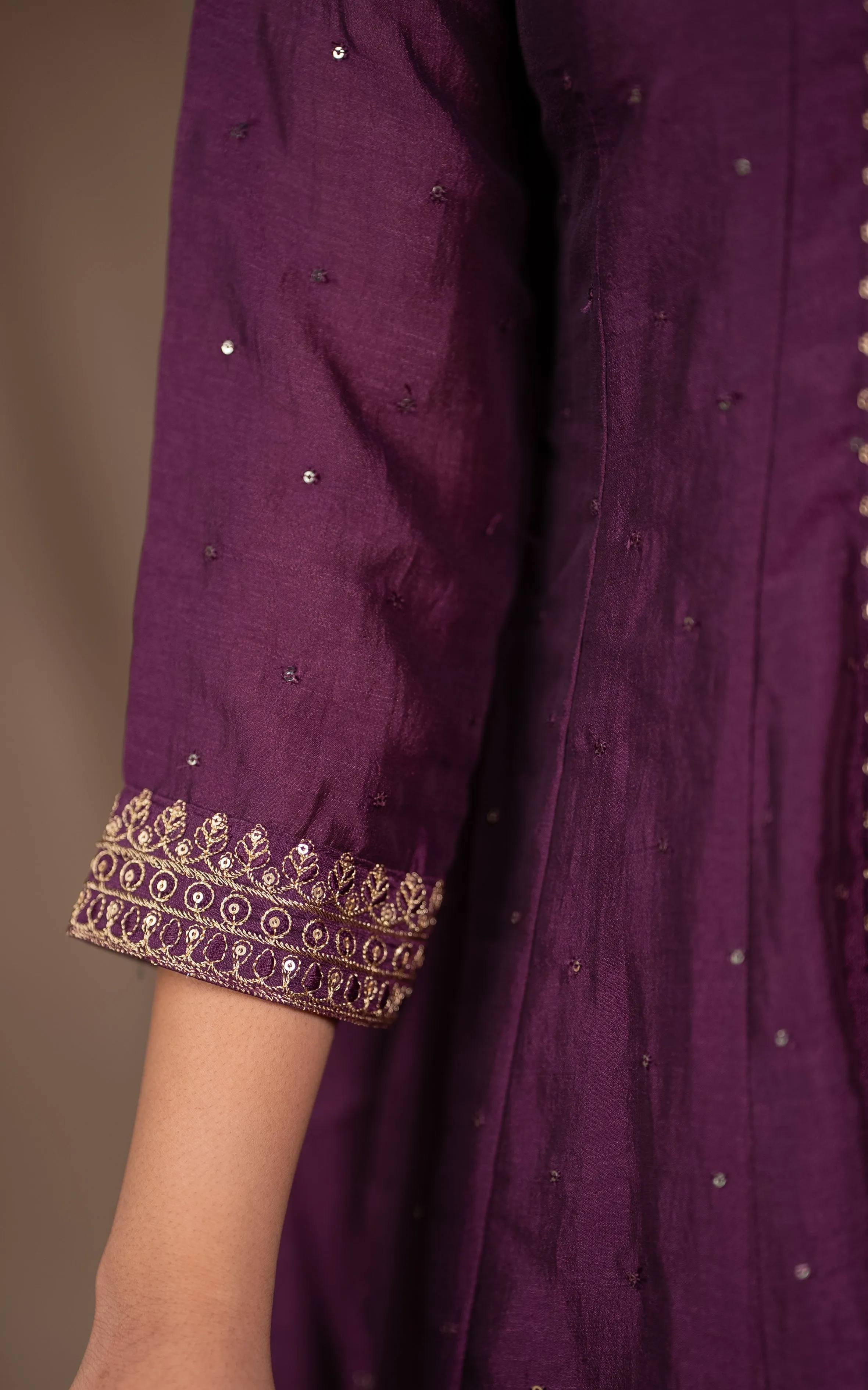 Pradhiksha Plum (Kurti Pant Dupatta)