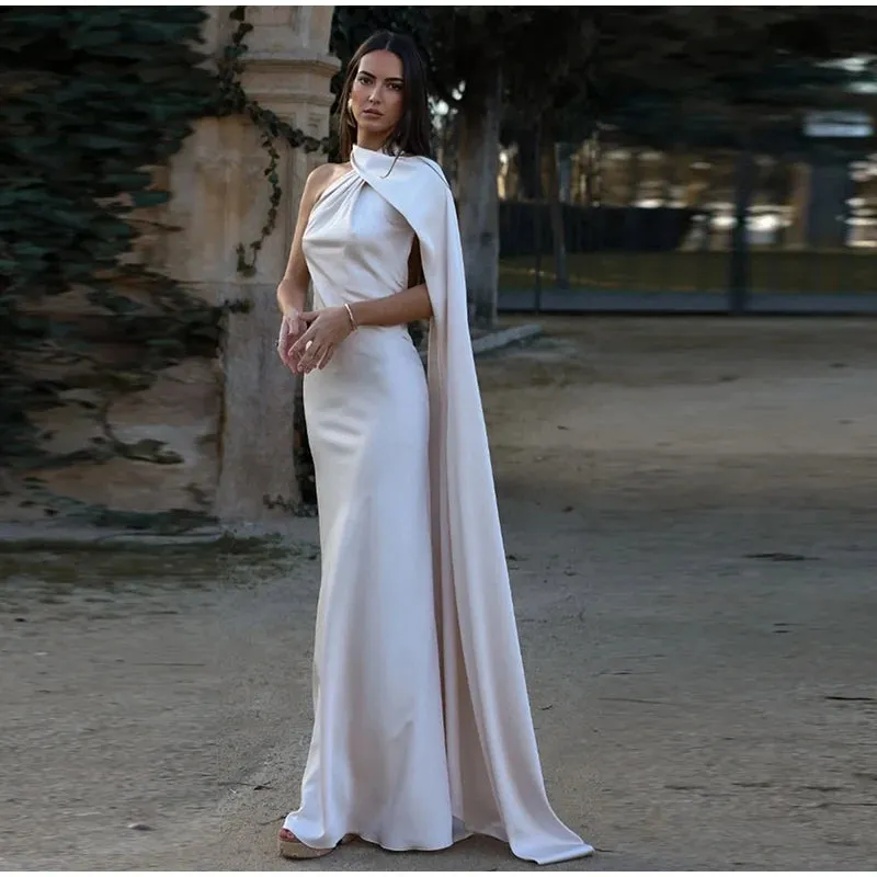 Ramona - Backless satin dress