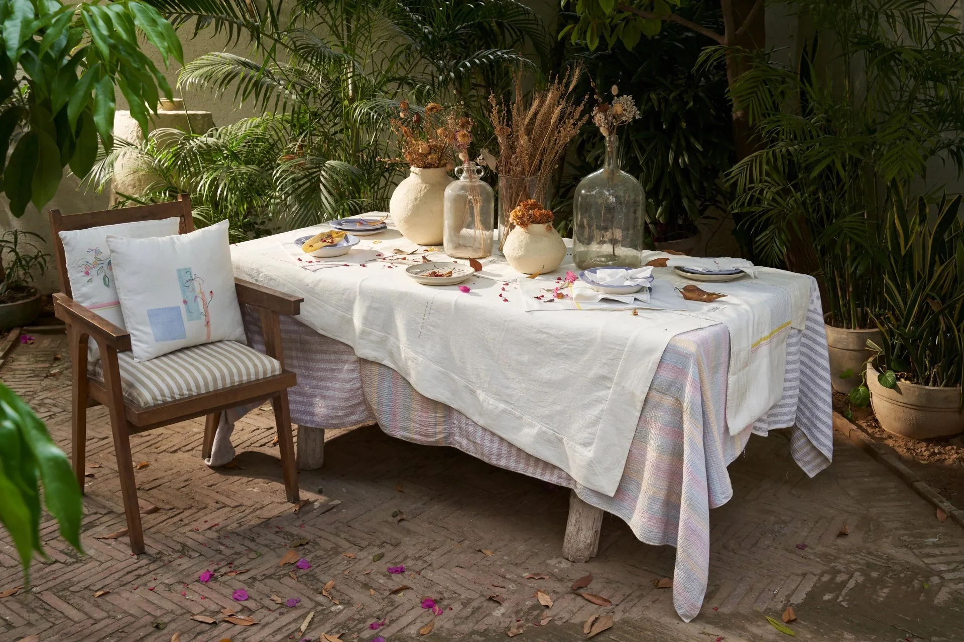 TABLE COVER
