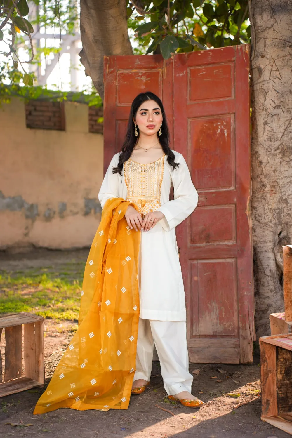 White Suit Eid 3PC